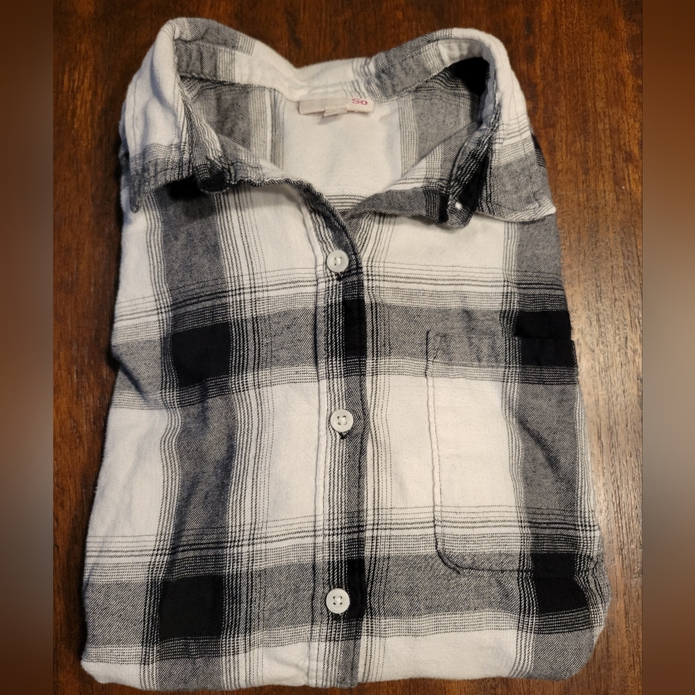 SO Women's Black and White Plaid Button Down Shirt